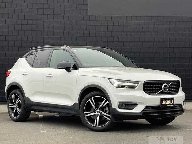2020 Volvo XC40