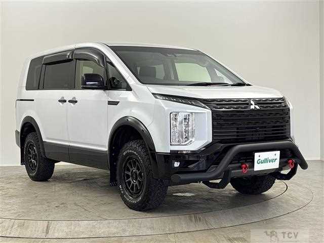 2024 Mitsubishi Delica D5