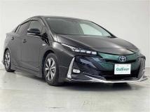 2017 Toyota Prius PHV