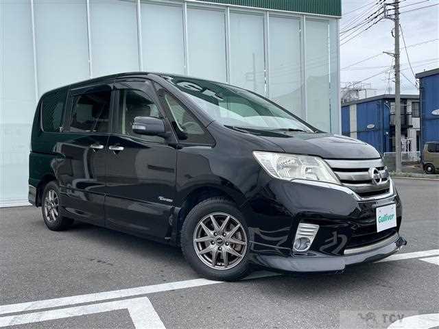 2013 Nissan Serena