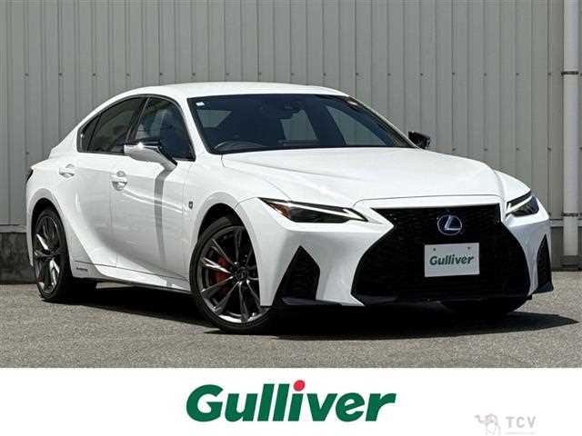 2021 Lexus IS