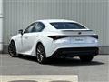 2021 Lexus IS
