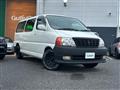 2004 Toyota Grand Hiace
