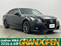 2015 Toyota Crown Hybrid