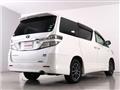 2012 Toyota Alphard Hybrid