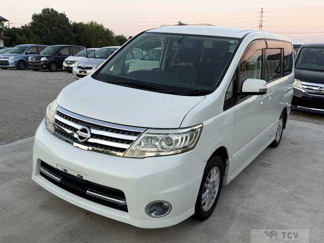 2009 Nissan Serena