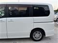 2009 Nissan Serena