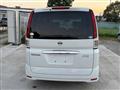 2009 Nissan Serena