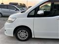 2009 Nissan Serena