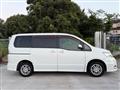 2009 Nissan Serena