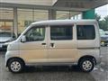2016 Daihatsu Hijet Cargo