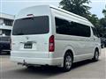 2016 Toyota Hiace Commuter