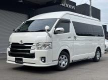 2016 Toyota Hiace Commuter