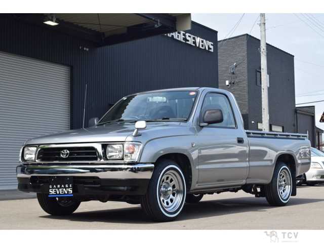 2003 Toyota Hilux