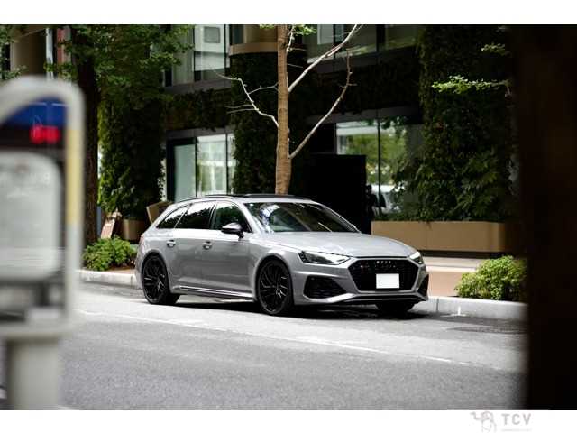 2021 Audi RS4