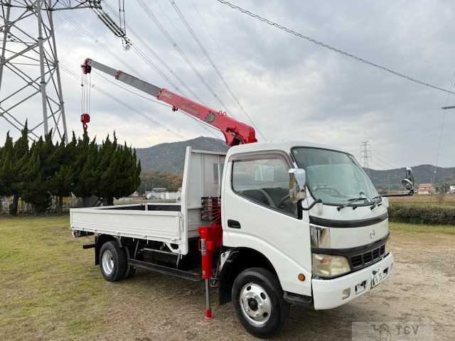 2003 Hino Dutro