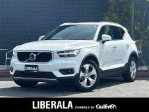 2020 Volvo XC40