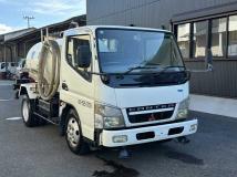 2004 Mitsubishi Canter