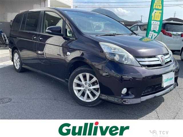 2015 Toyota Isis