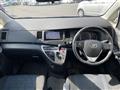 2015 Toyota Isis