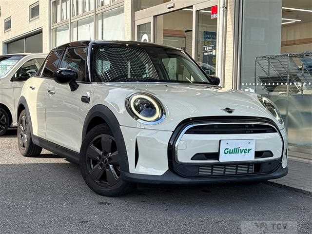 2022 BMW MINI