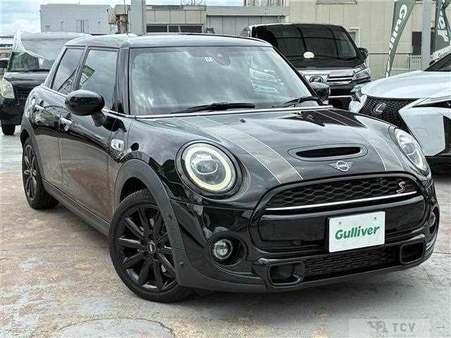 2020 BMW MINI