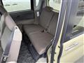 2011 Daihatsu Tanto
