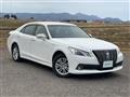 2015 Toyota Crown Hybrid