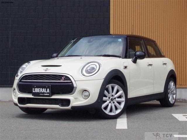 2018 BMW MINI