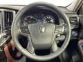 2015 Toyota Crown Hybrid