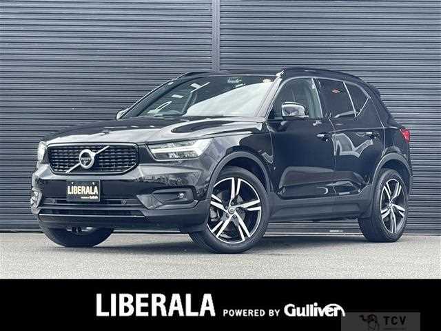 2021 Volvo XC40