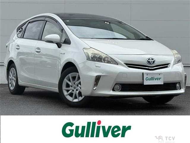 2012 Toyota PRIUS α