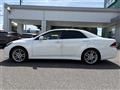 2012 Toyota Crown Athlete Series