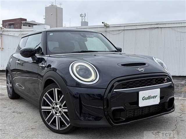2022 BMW MINI