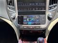 2013 Toyota Crown Hybrid