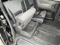 2005 Nissan Serena