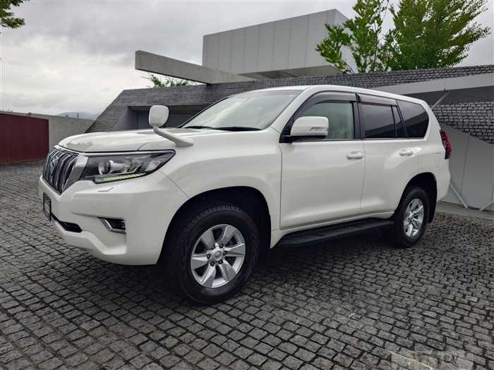 2021 Toyota Land Cruiser Prado