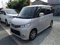 2011 Nissan ROOX