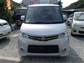 2011 Nissan ROOX