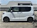 2025 Daihatsu Tanto Custom