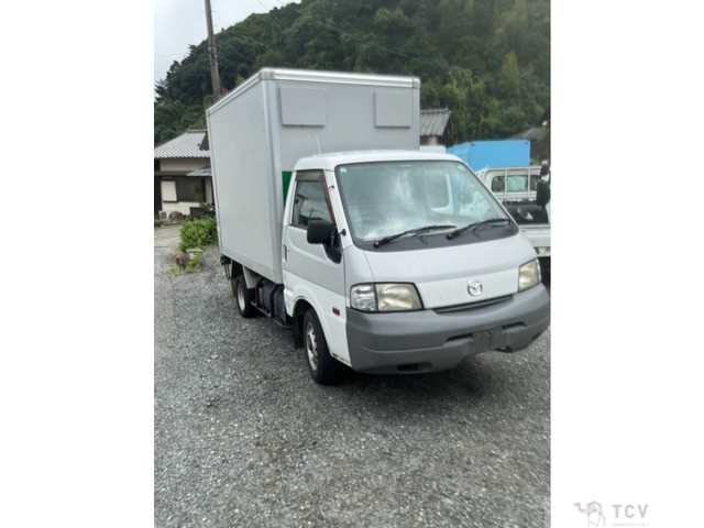 2015 Mazda Bongo Truck
