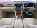 2004 Toyota Crown Royal Series