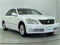 2004 Toyota Crown Royal Series
