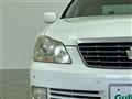 2004 Toyota Crown Royal Series