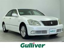 2004 Toyota Crown Royal Series