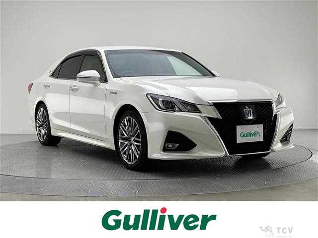 2015 Toyota Crown Hybrid