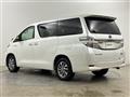 2013 Toyota Vellfire