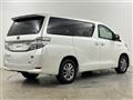 2013 Toyota Vellfire
