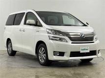 2013 Toyota Vellfire