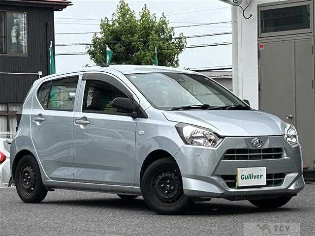 2018 Daihatsu Mira Es